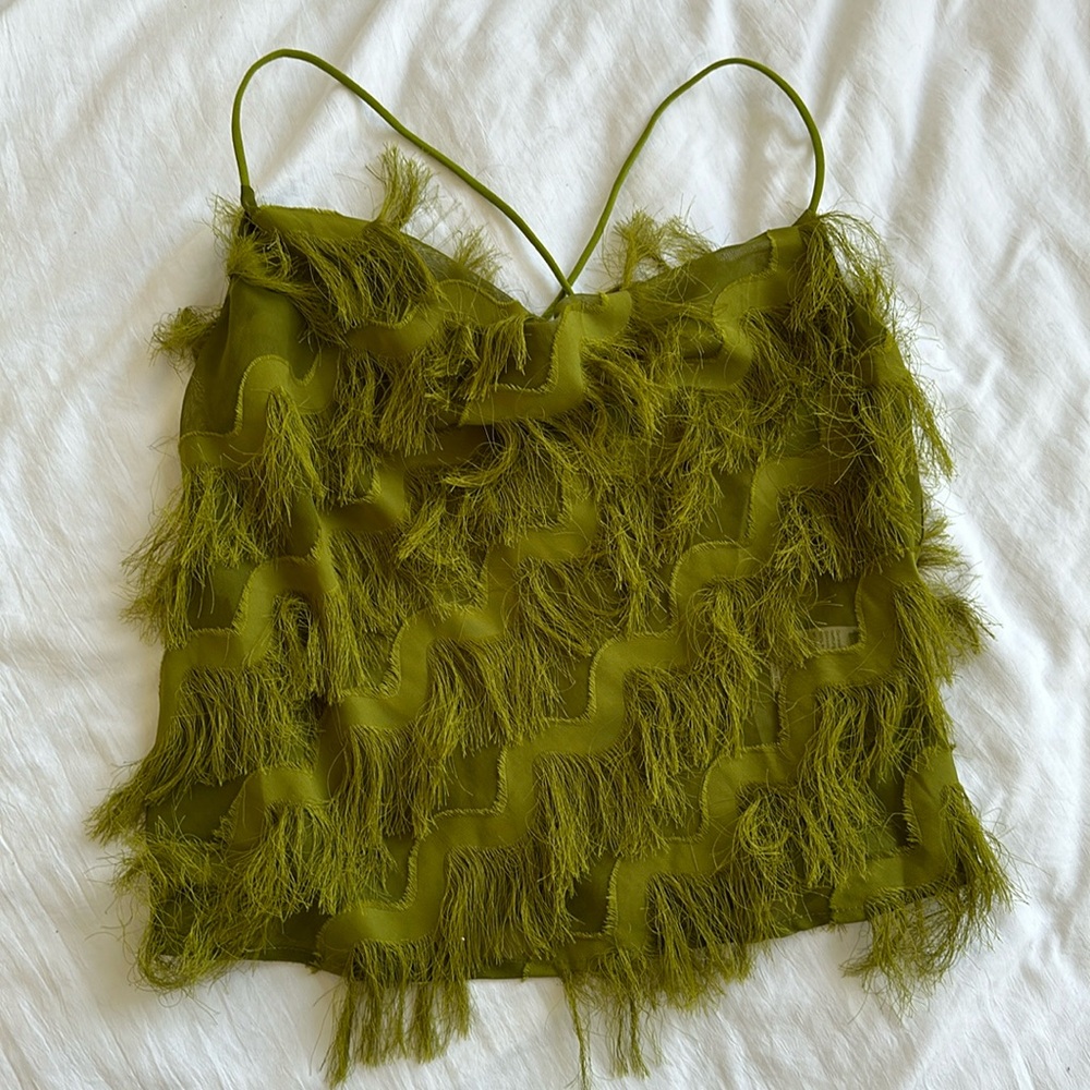 Green top blouse with fringe pattern